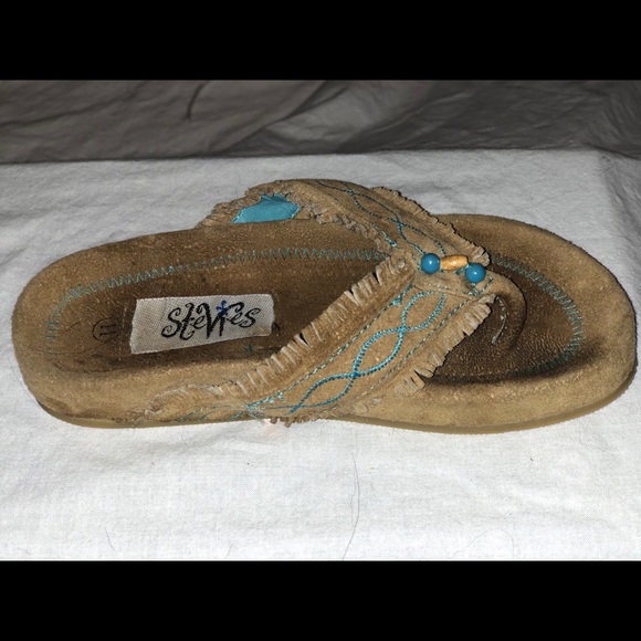Stevies Suede Flip Flops - Picture 3 of 5